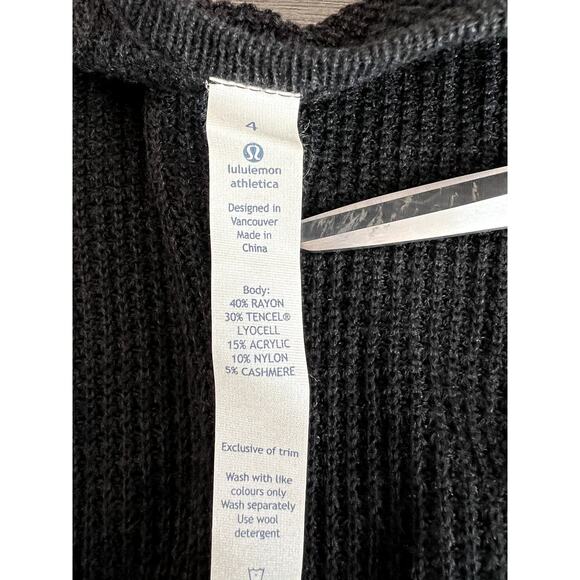 Lululemon the sweater life 4 - Picture 3 of 5